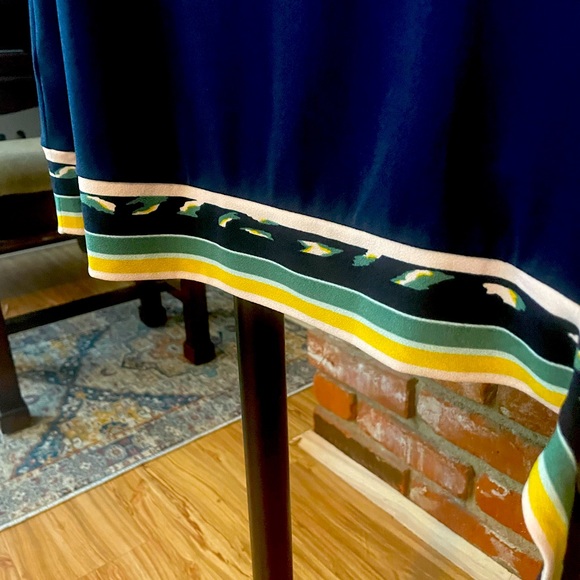 Women’s top LP.  Ann Taylor Factory. - Picture 6 of 7